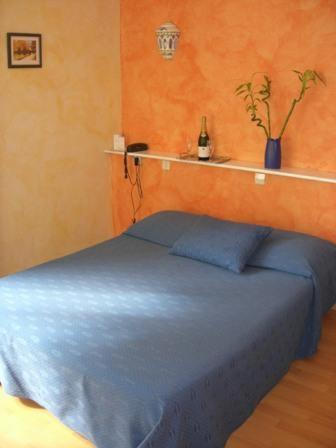 Hotel Les Mimosas Lunel  Zimmer foto